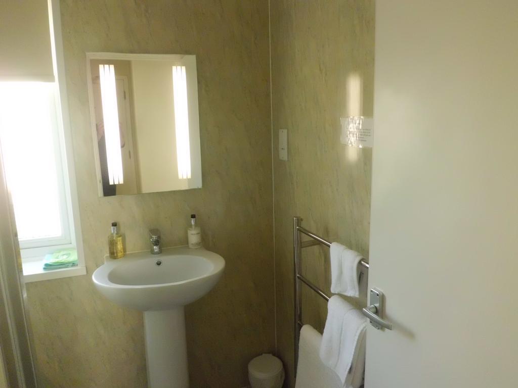 Fair Winds Guest House Brixham Ngoại thất bức ảnh