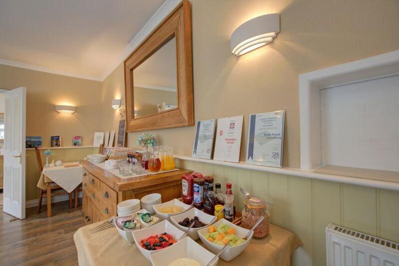 Fair Winds Guest House Brixham Ngoại thất bức ảnh